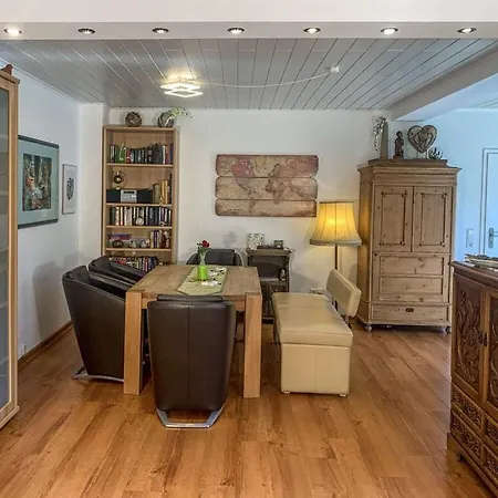 Apartmán Appealing In *